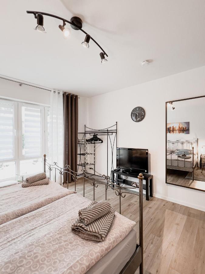 Schoene Helle & Gemuetliche Wohnung In Altstadtnaehe แอร์ฟวร์ท ภายนอก รูปภาพ