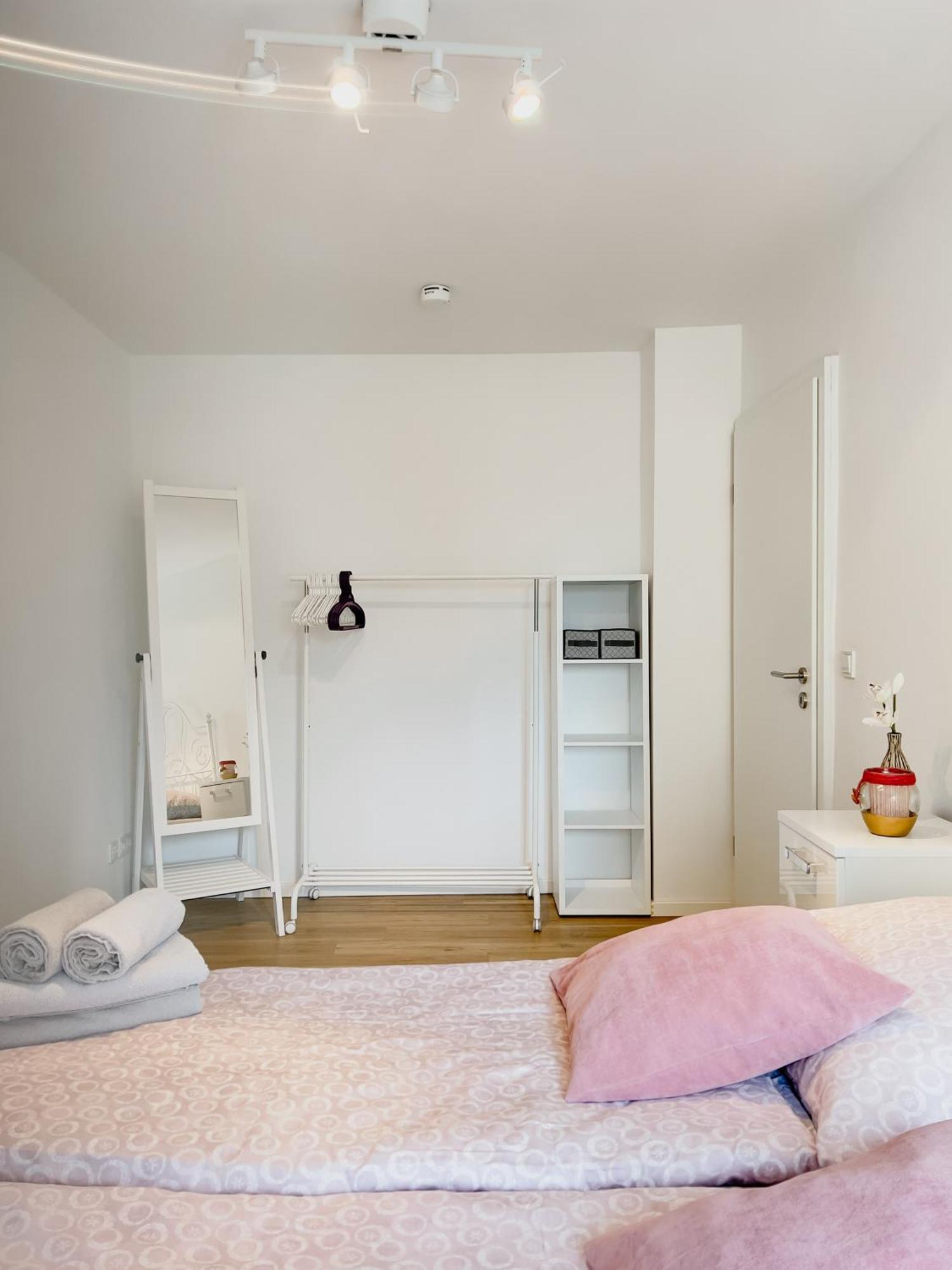 Schoene Helle & Gemuetliche Wohnung In Altstadtnaehe แอร์ฟวร์ท ห้อง รูปภาพ
